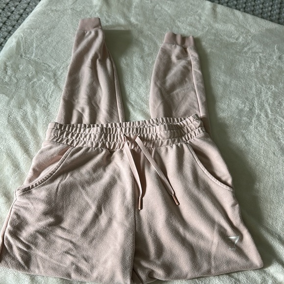 Gymshark Blush Pink Joggers - Picture 4 of 10